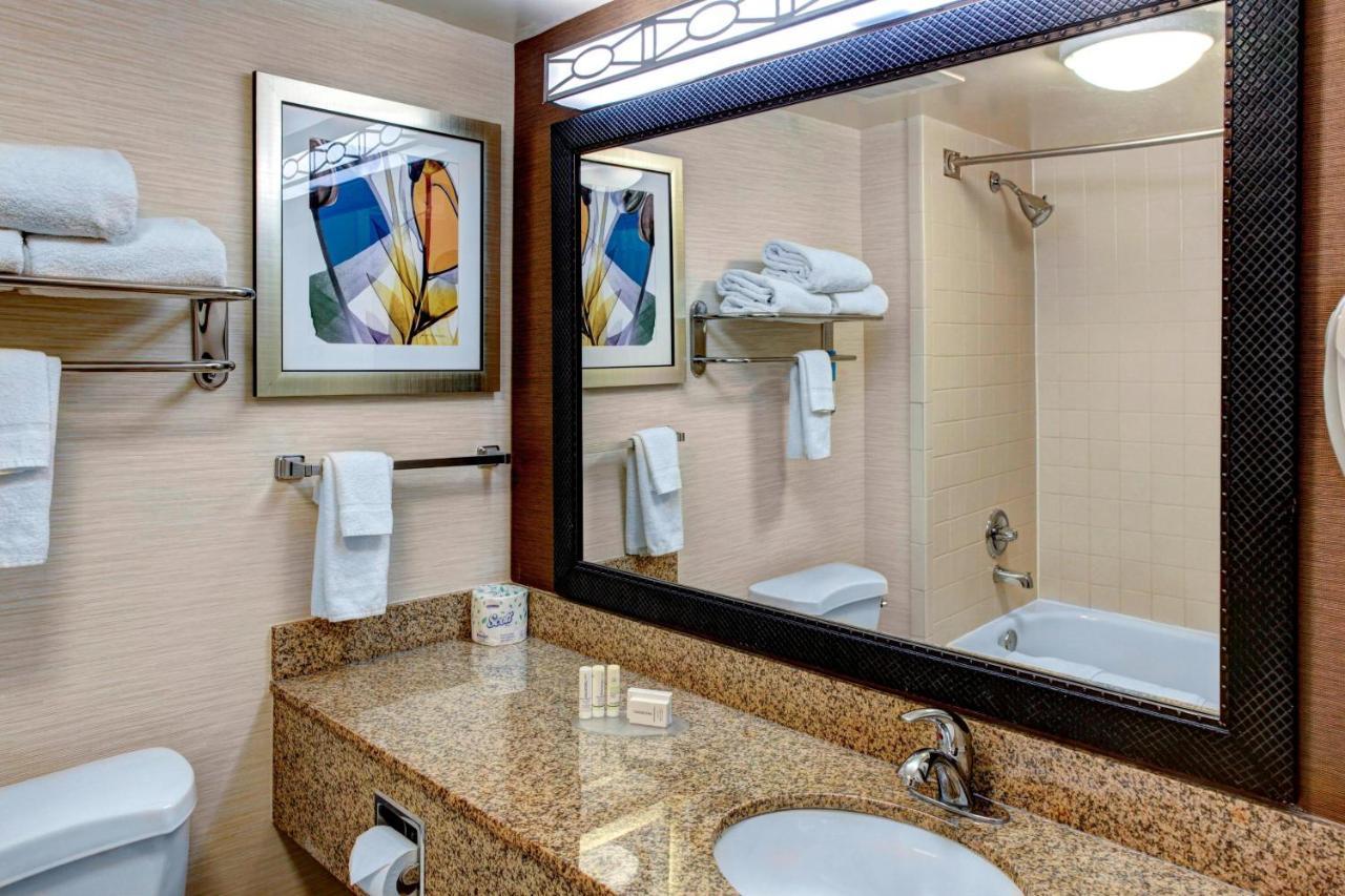 Fairfield Inn & Suites By Marriott Anniston Oxford Bagian luar foto