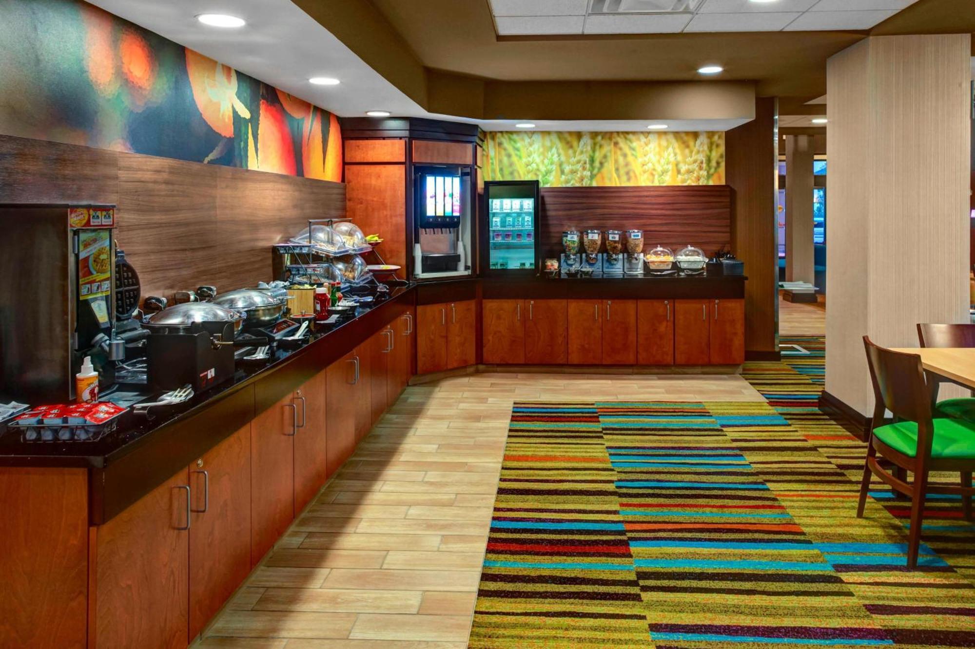 Fairfield Inn & Suites By Marriott Anniston Oxford Bagian luar foto