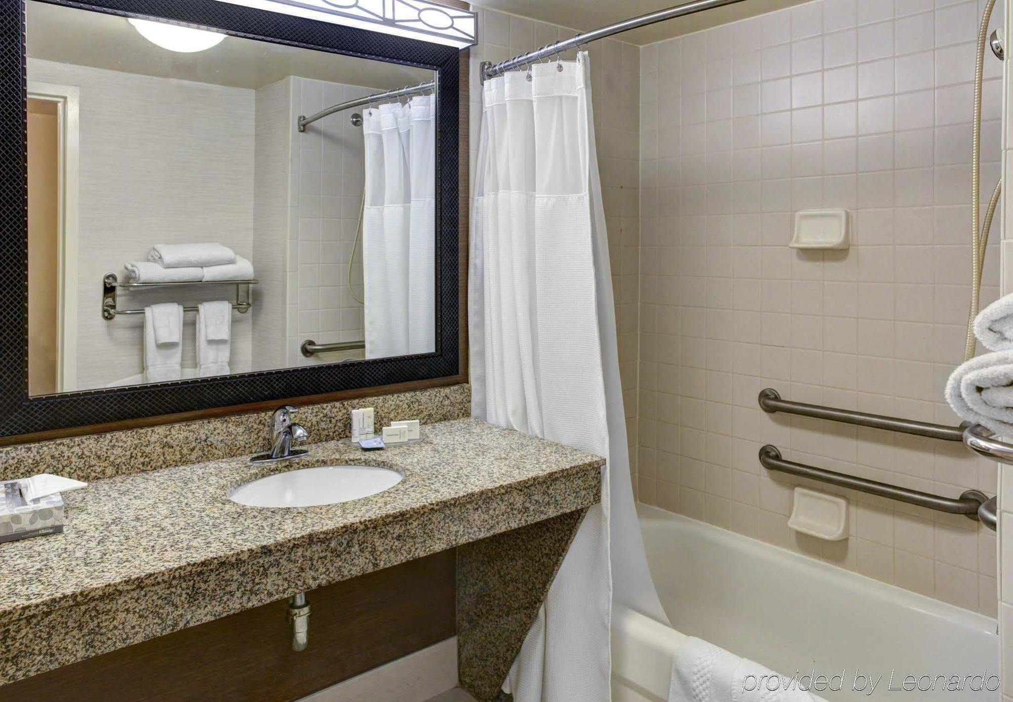 Fairfield Inn & Suites By Marriott Anniston Oxford Bagian luar foto